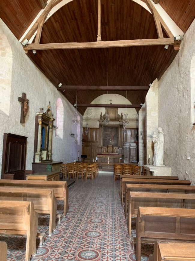 La nef (photo Marchand)